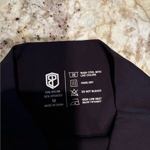 Black Medium Born Primitive tights